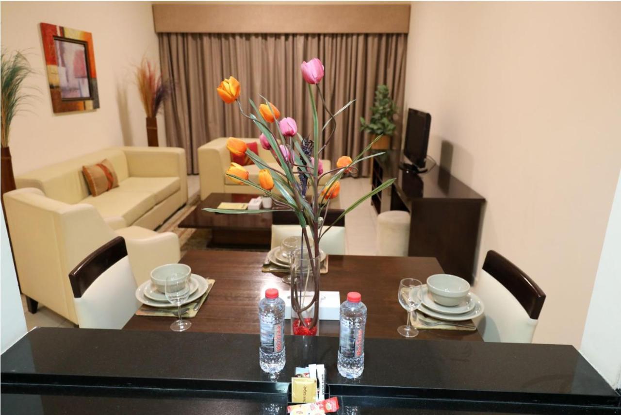 Parkside Hotel Apartment Дубай Екстериор снимка